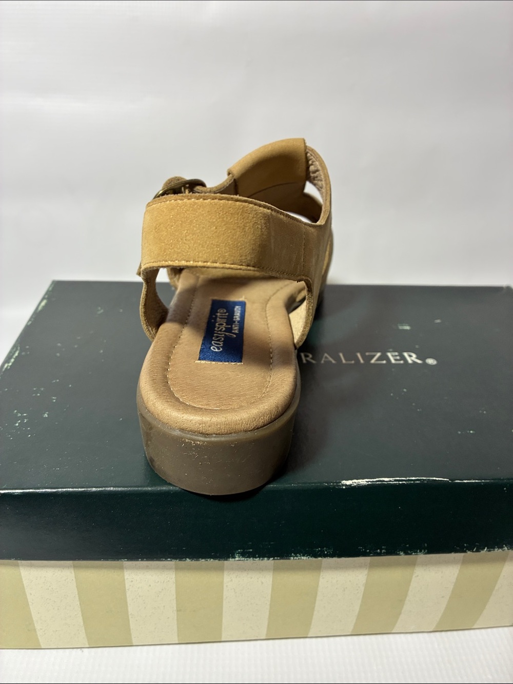 Easy Spirit Tan Suede Slingback Sandals - Picture 4 of 11